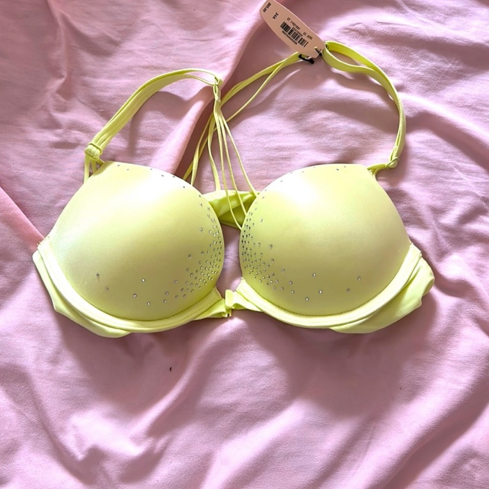 Victoria Secret Bombshell Bra 34C—EUC, Rare